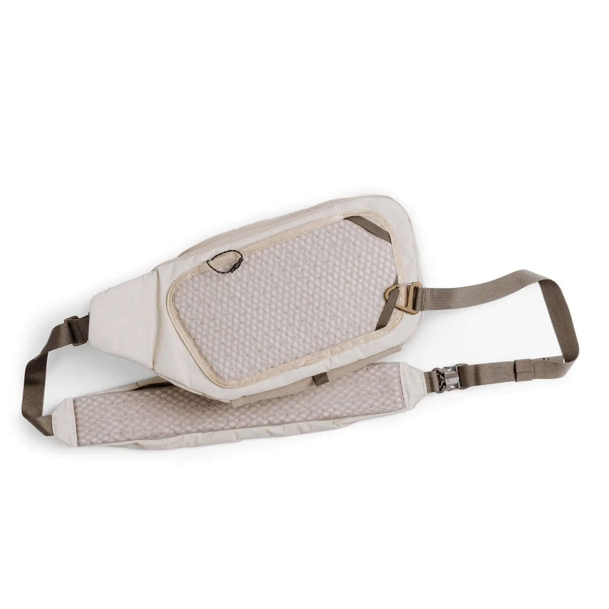 Moment - Balance 7L Camera Sling (Desert) 2