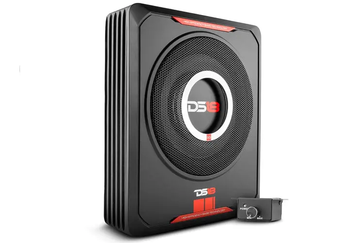 Ds18 Sqbass8 8" Amplified Underseat Subwoofer 300 Watts Rms 1