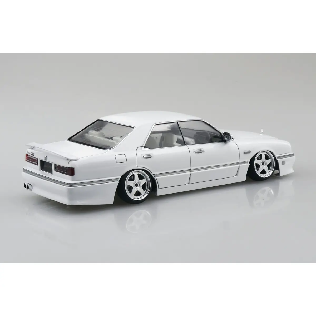 Aoshima 1/24 Insurance Y31 Cima '89 (Nissan) 2