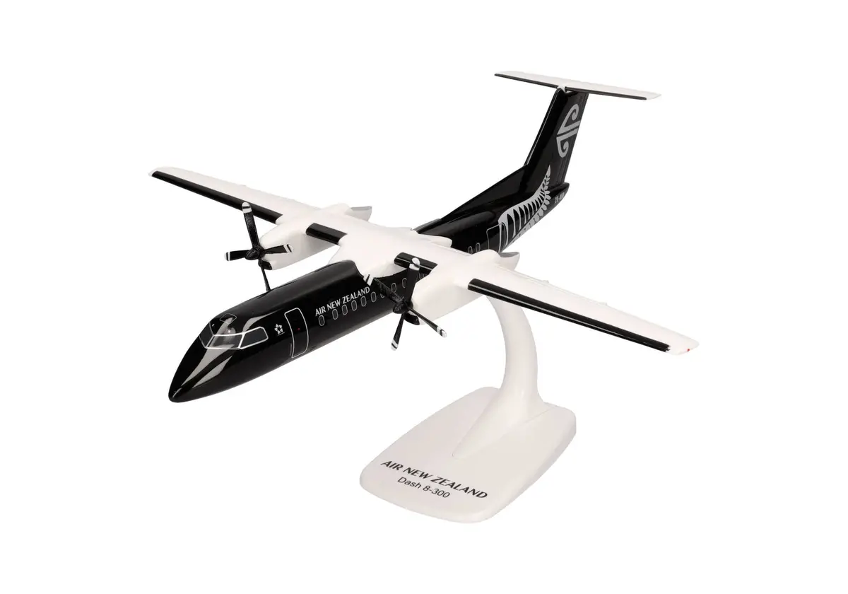 Herpa 1/100 Snap Fit Air New Zealand Dhc-8-300 - All Black Livery Zk-Nem 1