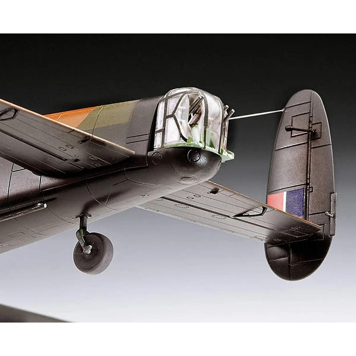 Revell 1/72 Lancaster B.Iii Dambusters 2