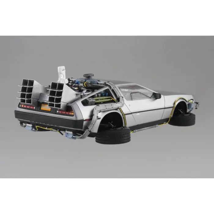 Aoshima 1/24 Time Machine From Back To The Future Part Ii 2