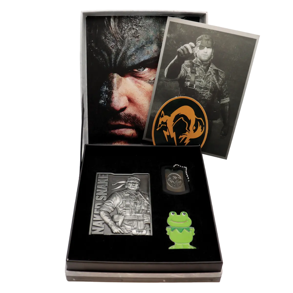 Fanattik Limited Edition Metal Gear Solid Delta Collector's Set 1