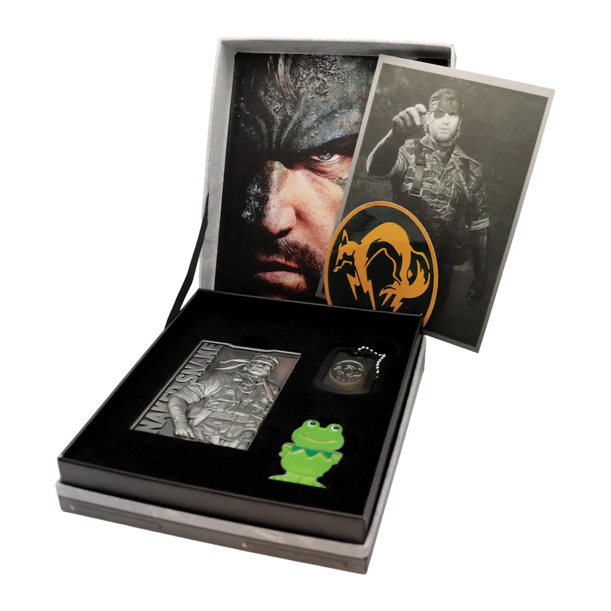 Fanattik Limited Edition Metal Gear Solid Delta Collector's Set 2