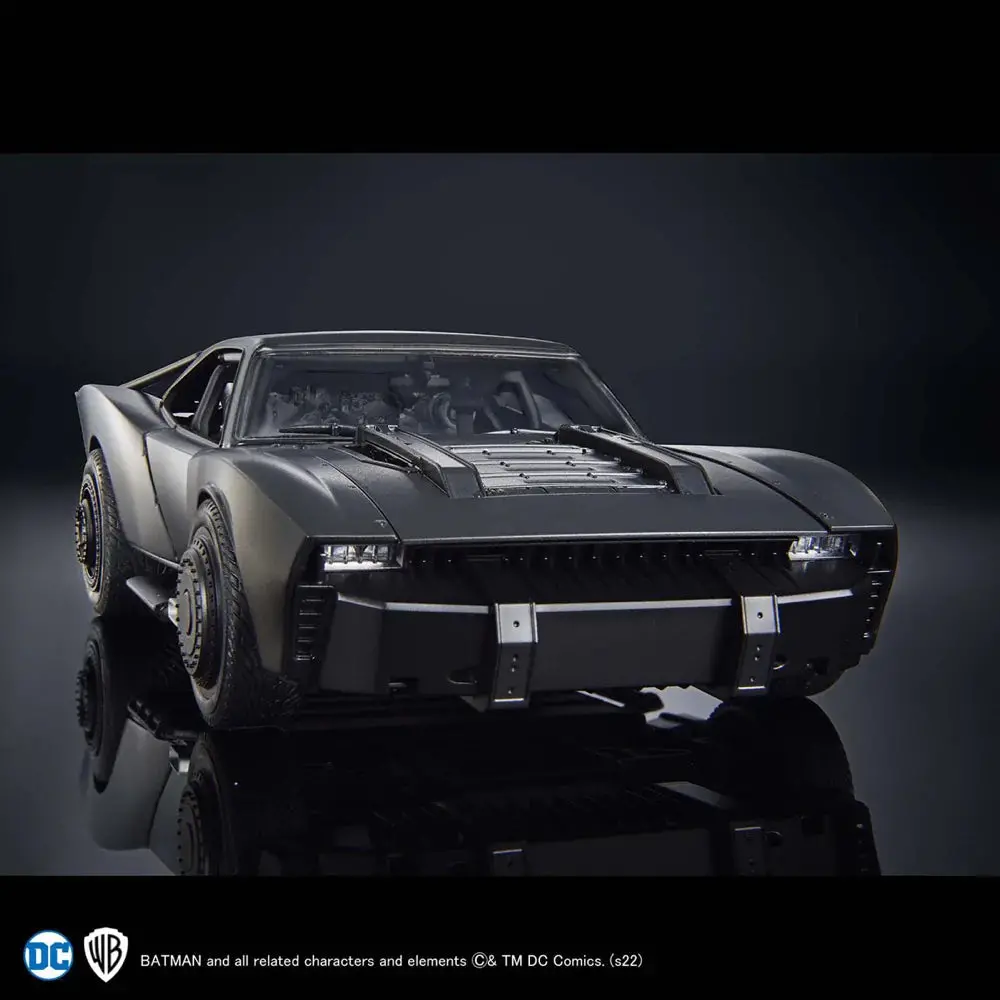 Bandai 1/35 Scale Batmobile The Batman Vers. Model Kit 2