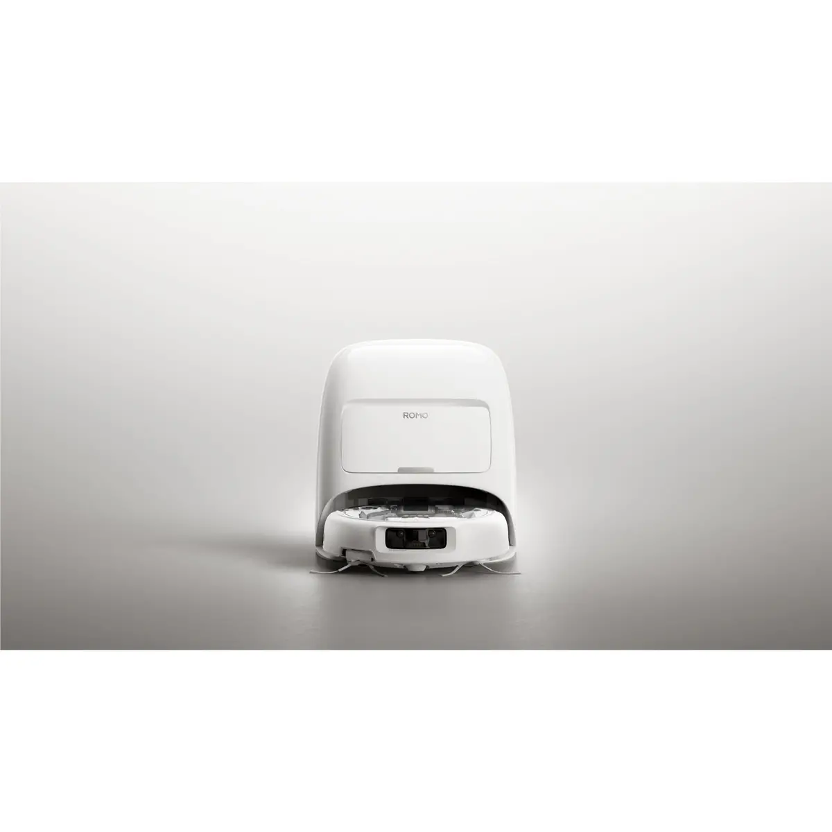 Dji Romo A Robotic Vacuum 1