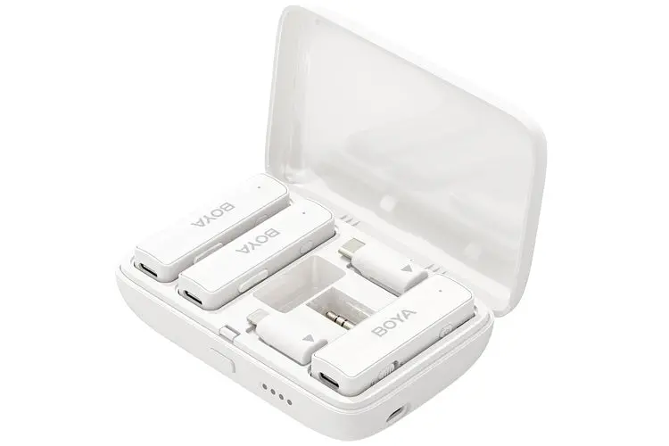 Boya Boyalink All-In-One Wireless Microphone System (White) 1