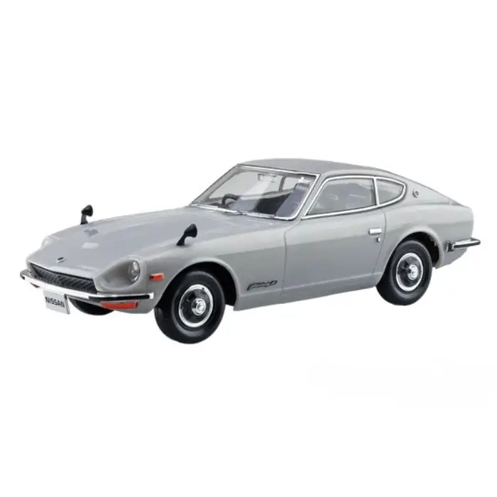 Aoshima 1/32 Snap Nissan S30 Fairlady Z (Silver) 1