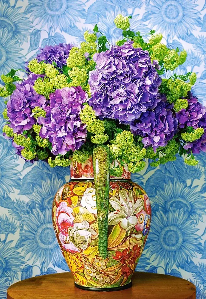 Castorland 1000-Pieces Bouquet Of Hydrangeas Puzzle 2