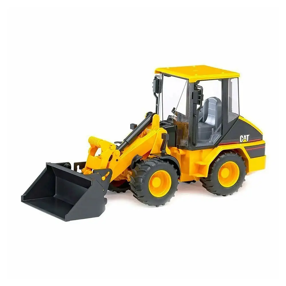 Bruder 1:16 Scale Caterpillar Compact Wheel Loader Toy Model 1