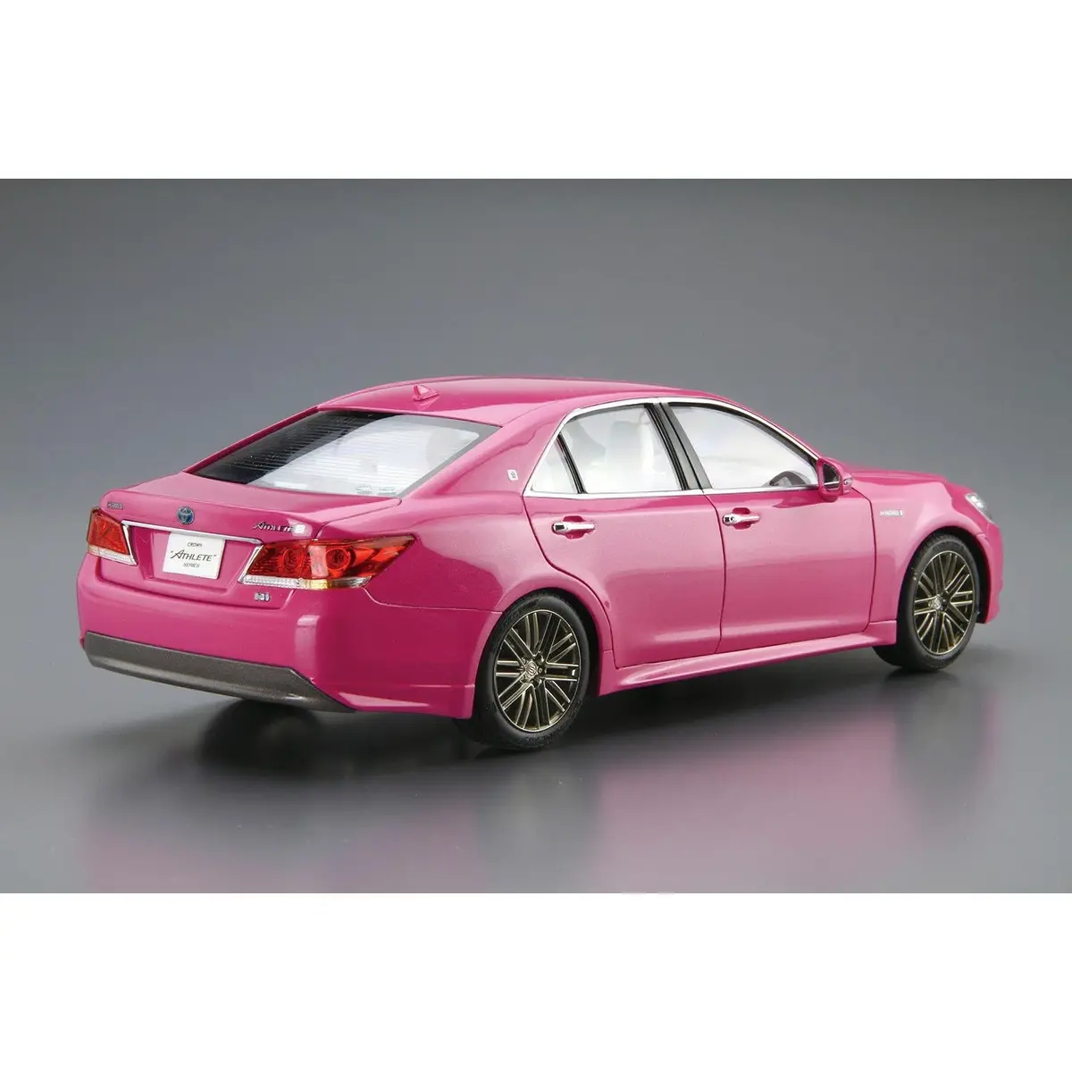 Aoshima 1/24 Toyota Grs214/Aws210 Crown '15 2
