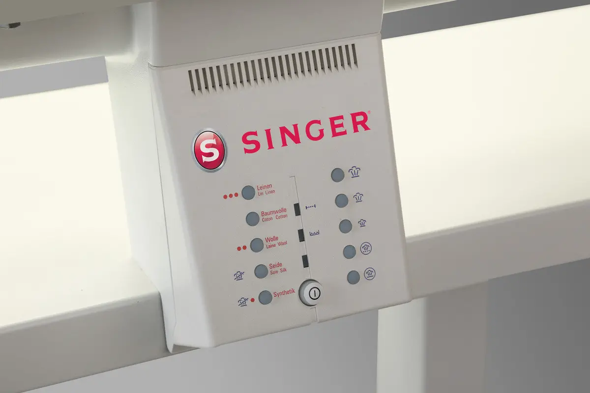 Singer 560 Roller Press Steam Ironer 2