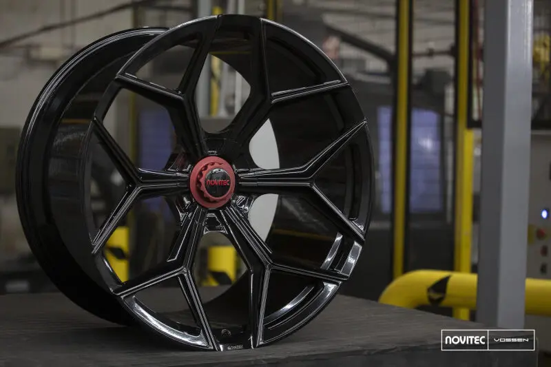 Vossen X Novitec Nl4-5L 22X12.5 Gloss Black Wheel – 5X120 Bolt Pattern, 34Mm Offset, Lamborghini Revuelto Rear Fitment 1
